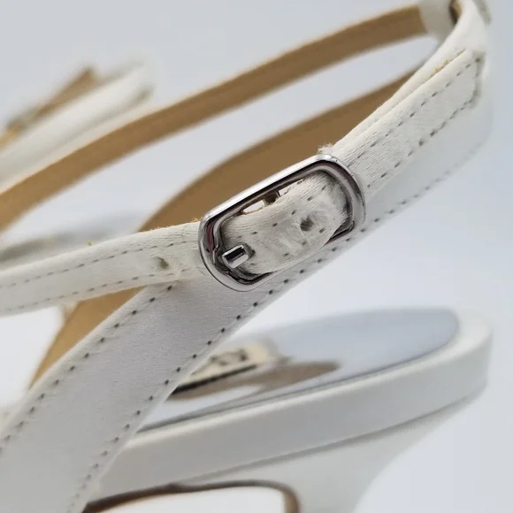 Badgley Mischka Telissa Kitten Heel Sandals, Soft White, Women's Size 9.5 - Picture 8 of 16